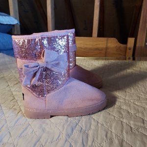 Brand New Girls Size 1 Pink Bebe Boots